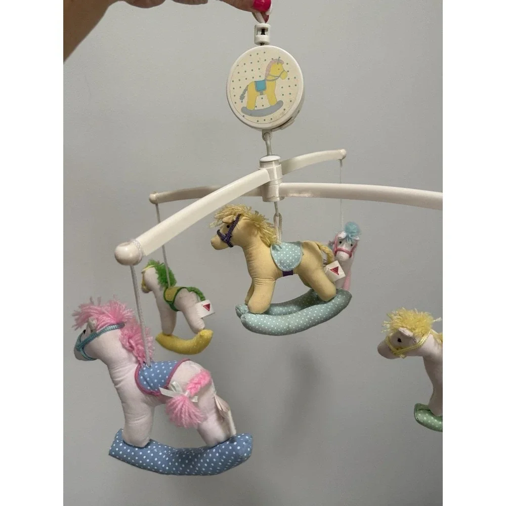 VTG 1987 Dakin Musical Baby Mobile Pretty Horses For Crib Plays 